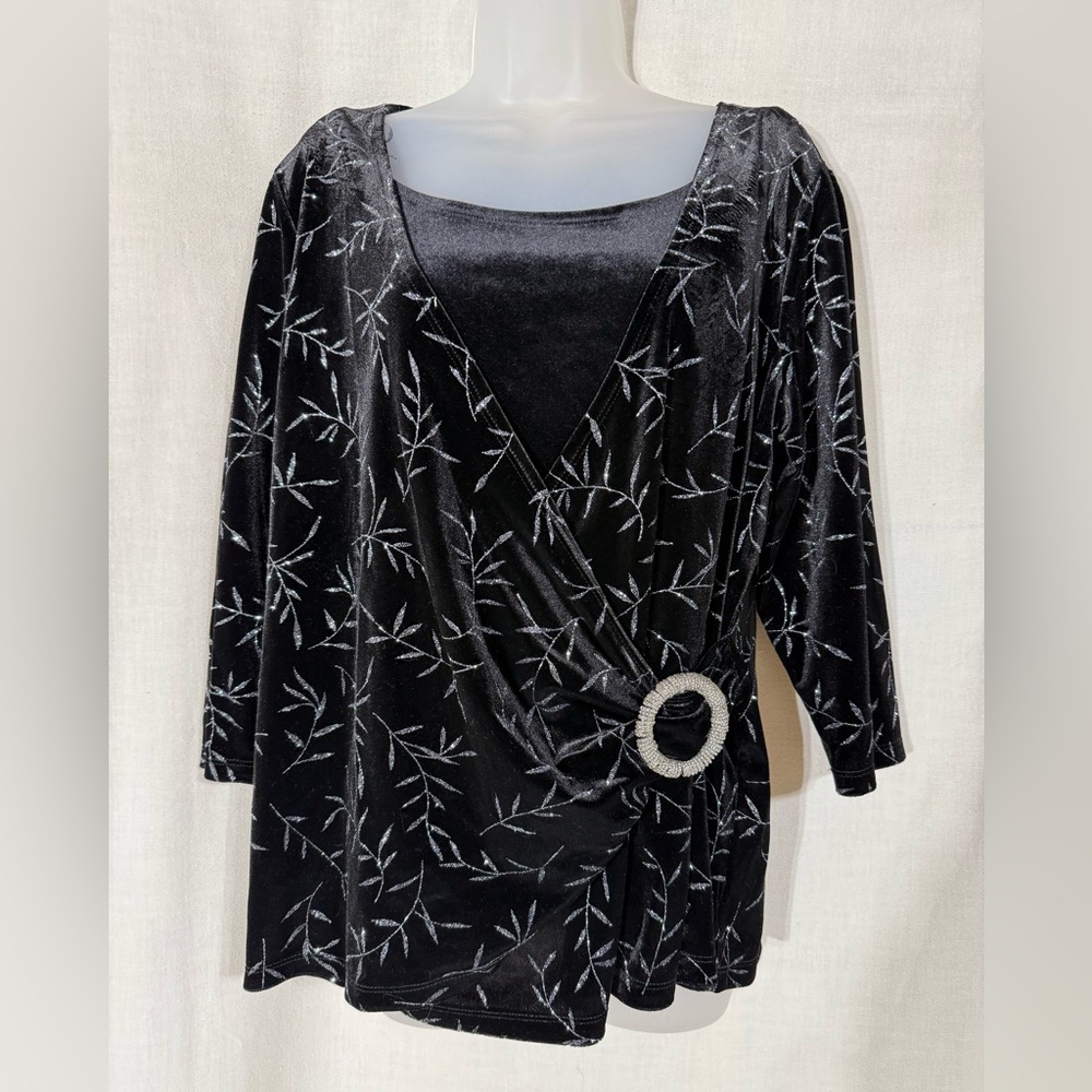 Notations Black And Silver Patterned Blouse - image 1